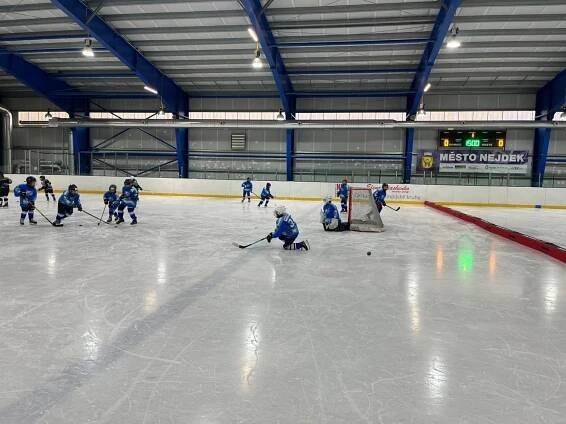 Víkend plný hokeje našich nejmenších a mládeže HC Stadion Cheb | HC Stadion Cheb