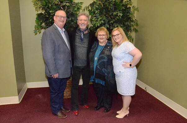 Larry Gatlin - PINEY WOODS FINE ARTS ASSOCIATION