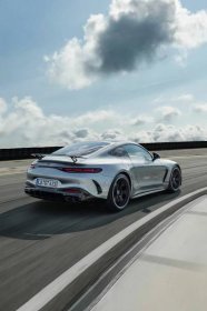 Nový Mercedes-AMG GT kupé: TAK VEĽMI AMG, vyrobený v Affalterbachu | Mercedes-Benz