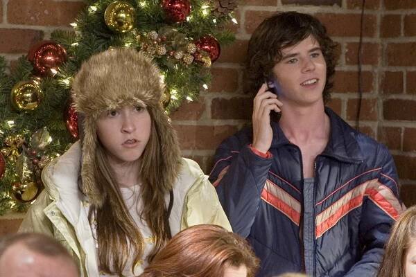 Průměrňákovi - Vánoce - Z filmu - Eden Sher, Charlie McDermott