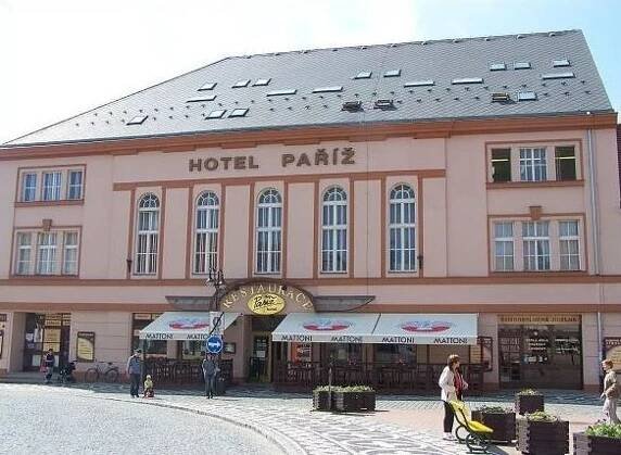 Pivnice Hotel Paříž Jičín | Apetee