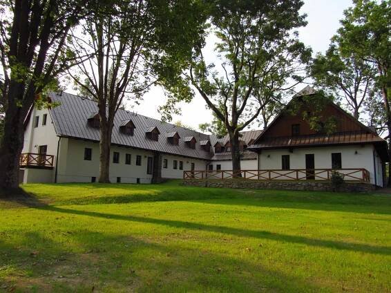 Obec Křižánky | Rodinný hotel Pod Bílou skálou 