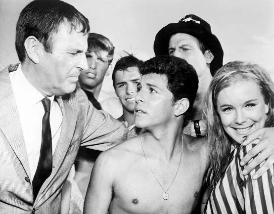 Paul Lynde, Frankie Avalon, Linda Evans - Velké plážové bingo - Z filmu