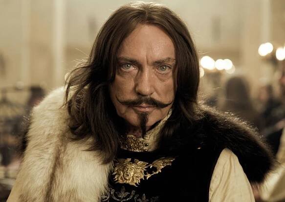 1 1/2 KNIGHTS - IN SEARCH OF THE RAVISHING PRINCESS HERZELINDE, (aka 1 1/2 RITTER - AUF DER SUCHE NACH DER HINREIBENDEN HERZELINDE, Udo Kier, 2008. ©Warner Bros.