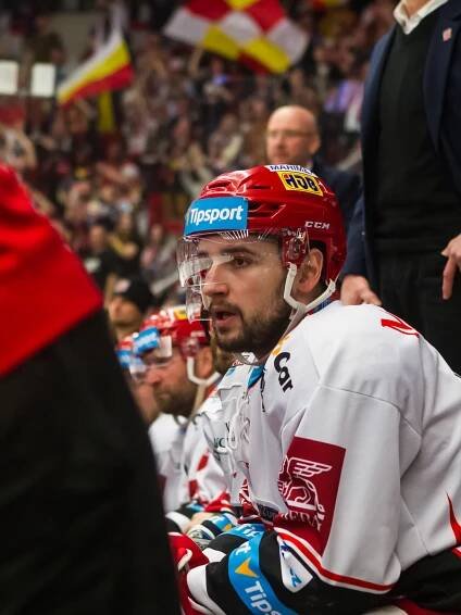 Mountfield HK, a.s. | Fotogalerie | Hráč | Lukáš Cingel