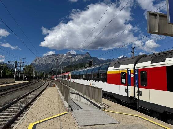 The best train through the Alps? Zurich🇨🇭 to Graz 🇦🇹 on the EuroCity Transalpin