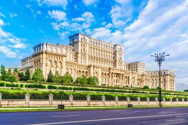 Palác Parlamentu v Bukurešti