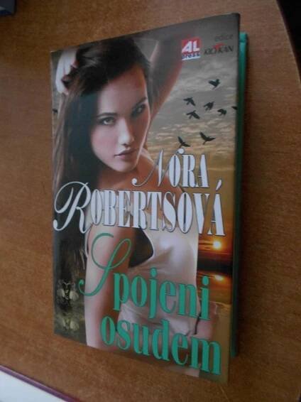 Robertsová Nora - Spojeni osudem