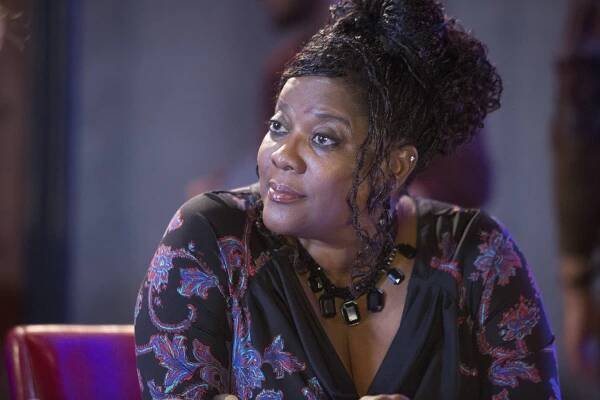 Laskavý dotek - Who's Cheatin' Who - Z filmu - Loretta Devine