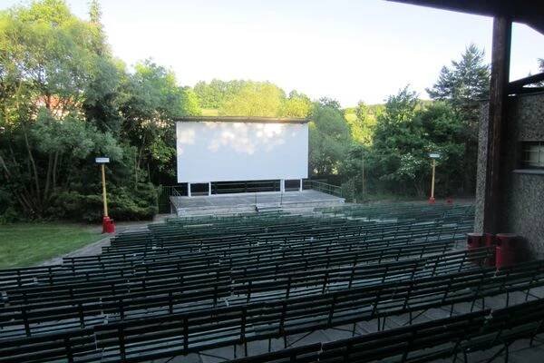 Letní kino Nový Knín foto 1