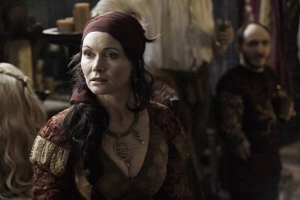 Hra o trůny - Krev mé krve - Z filmu - Essie Davis