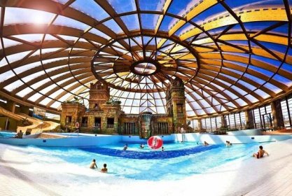 Hotel Aquaworld Resort