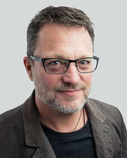 Headshots & Bio — Steve Blum Voices