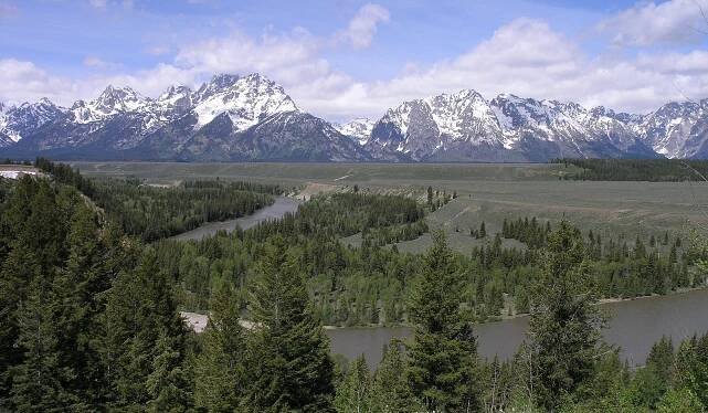 Soubor:Snake River with Teton Range in background2.JPG
