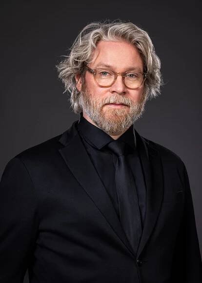 Lukas Loughran