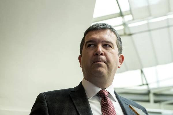 ČSSD si chce s ANO vyjasnit společný postup při hlasování, Hamáček plánuje dohodovací řízení