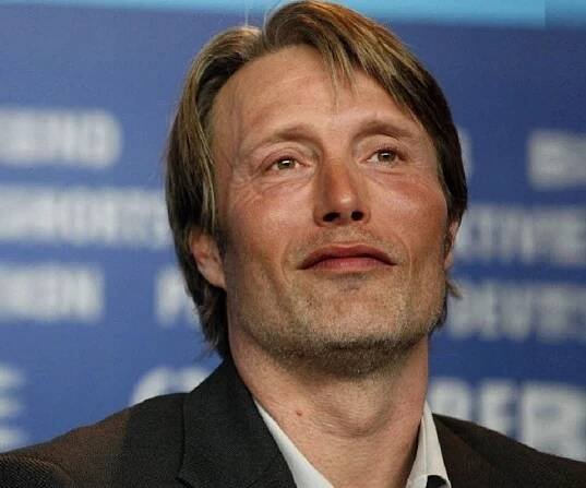 Mads Mikkelsen Biography - Facts, Childhood, Family Life & Achievements