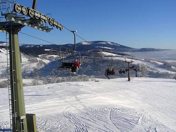 Skiareál Vrchlabí Kněžický vrch