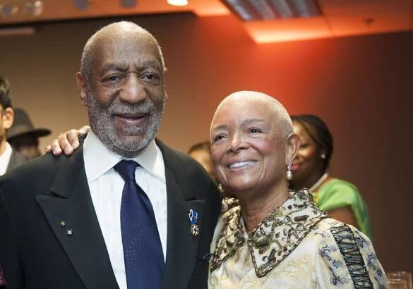 Bill Cosby's Wife Camille Defends Him From Sex Assault Claims