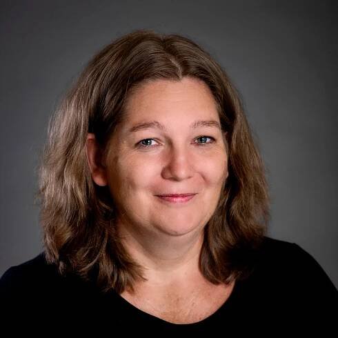 Asistentka pedagoga - 1.A
Email: lenka.novakova@zsmirosov.cz