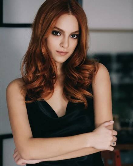The 28-year-old actress is 1.67 meters tall and 52 kilograms