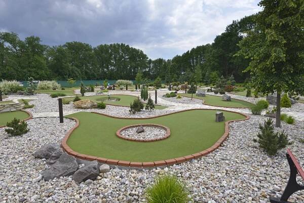Centrum zábavy a sportu Fomei - adventure golfové hřiště, indoor golf - Hradec Králové - Česká inspirace