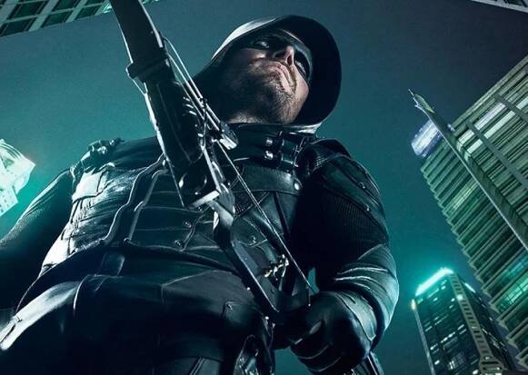 Arrow: Pátá sezona uzavře jednu kapitolu a změní celý seriál