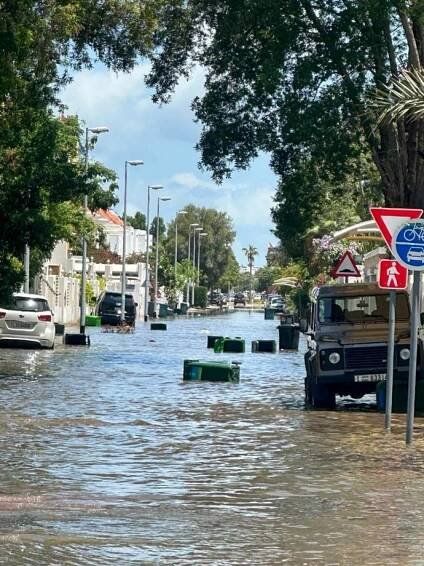 FOTO: Povodně v Dubaji. – stránka 10