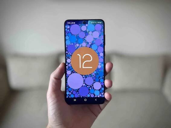 Máte stále Android 12? Je čas na změnu a řekneme vám proč