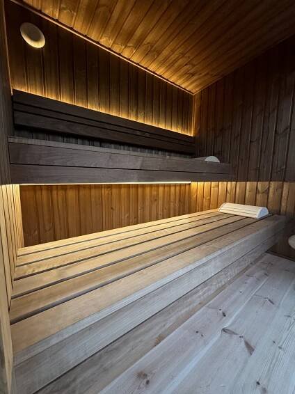 Sauna 3,4 x 2,3 m - Panorama Saunie
