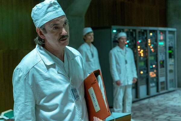 Zemřel záporák ze seriálu Černobyl. Herec (55) měl nádor na mozku