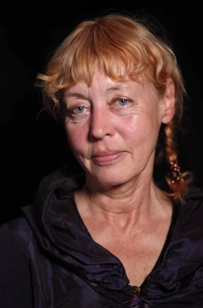 Iva Rudolecká při natáčení v roce 2022