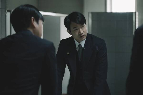 Gukgabudoeui nal - Z filmu - Woo-jin Jo