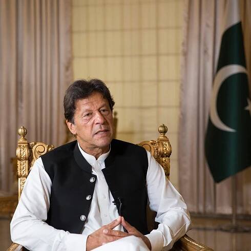 How Imran Khan Used Social Media to Rise Again in Pakistan