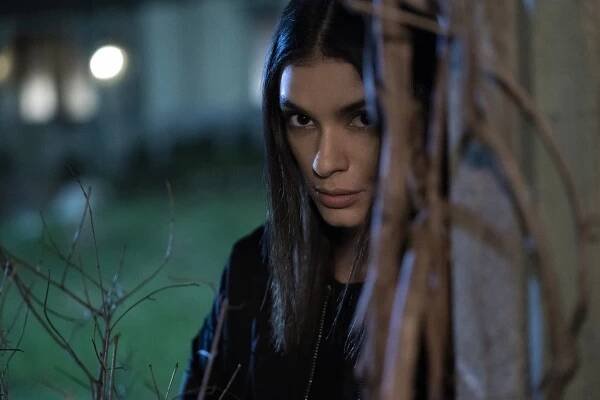 Zámek a klíč - Pitva - Z filmu - Laysla De Oliveira