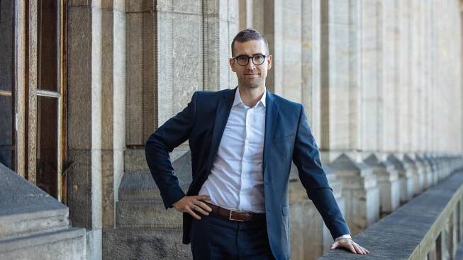 Vlak má být lákavější než auto. České dráhy nasazují moderní soupravy a loví cestující na komfort během jízdy