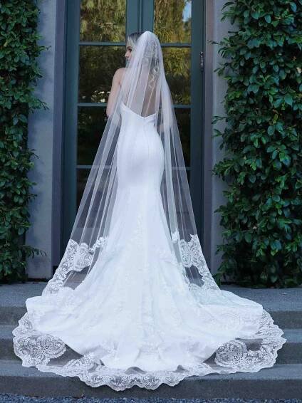 Wedding veils