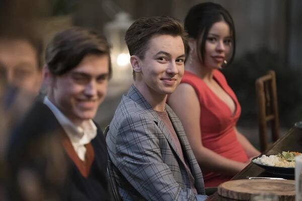 Fosterovi - Seznamte se Fosterovými - Z filmu - Hayden Byerly