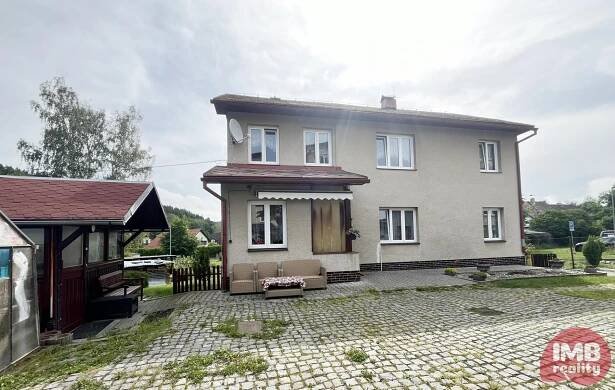 Prodej dvougeneračního rod. domu s garáží, Nová Role, ul. Rolavská, obrázek č. 2