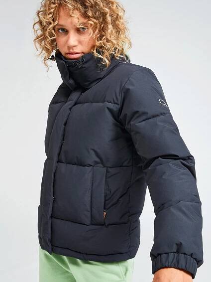 Roxy WINTER REBEL TRUE BLACK zimní dámská bunda / Swis-Shop.cz