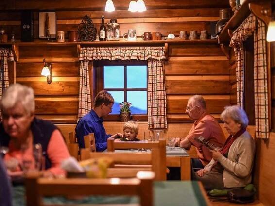 Liberecká Bouda, ubytování Dolní Dvůr