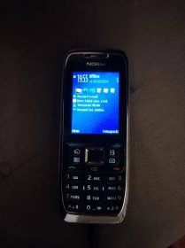 Nokia E51 - Mobily a chytrá elektronika