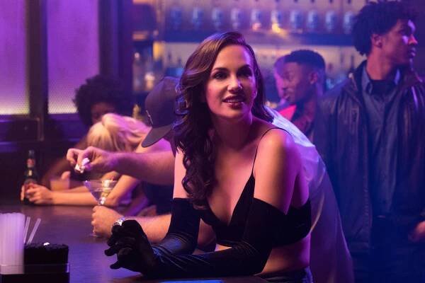 Kate Siegel on Starring in Netflix's The Haunting of Hill House: 'I'm Haunted All the Time!'