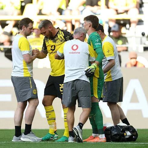 One signing Borussia Dortmund must make to save their season