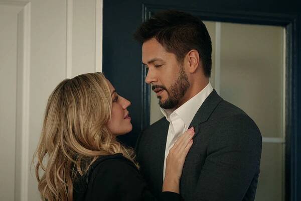 Zibby Allen as Brie, Marco Grazzini as Mike in 'Virgin River' Season 5