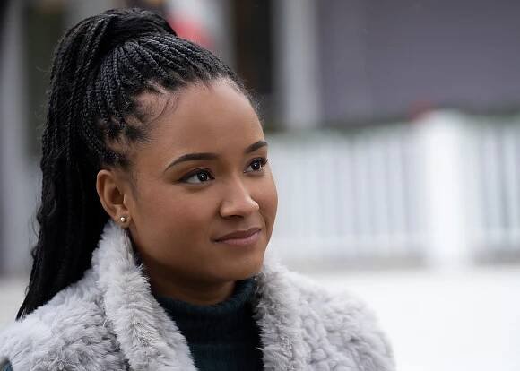Rhyon Nicole Brown - A Christmas Stray - Z filmu