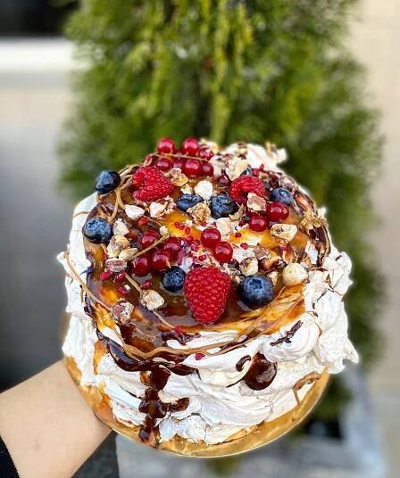 Škoricová Pavlova s lieskovým krémom - LU•LA