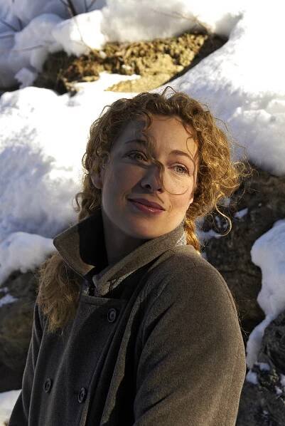 Alex Kingston