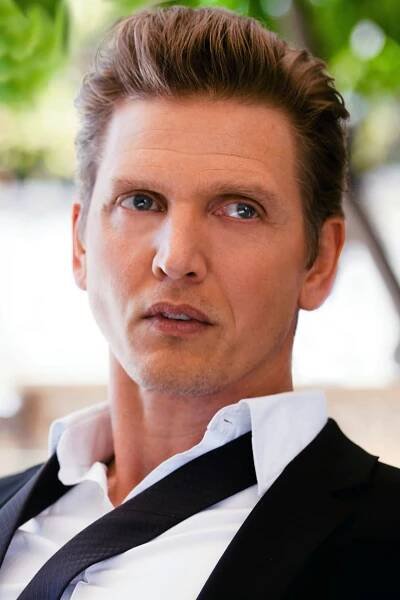 Barry Pepper herec