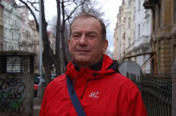 Mikoláš Chadima: Nehrajeme muziku, po které by se producenti zrovna sápali - Proti šedi